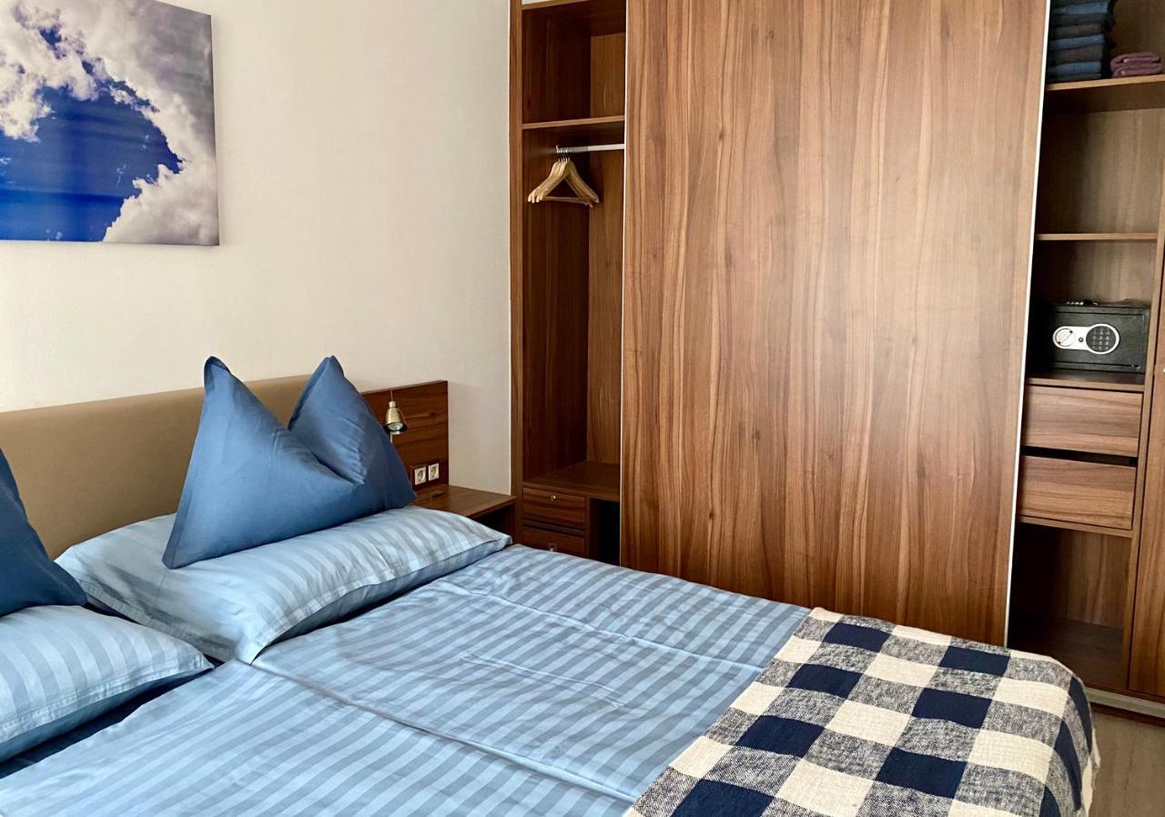 Iris Appartement In Heviz Mit Tiefgarage Und Panoramaaussicht מראה חיצוני תמונה